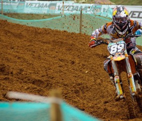 如何使用九游游戏官网深度分析