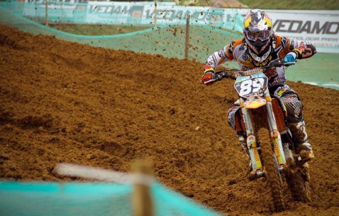 如何使用九游游戏官网深度分析